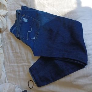 7 for All Mankind Josefina Skinny Boyfriend Jeans 28